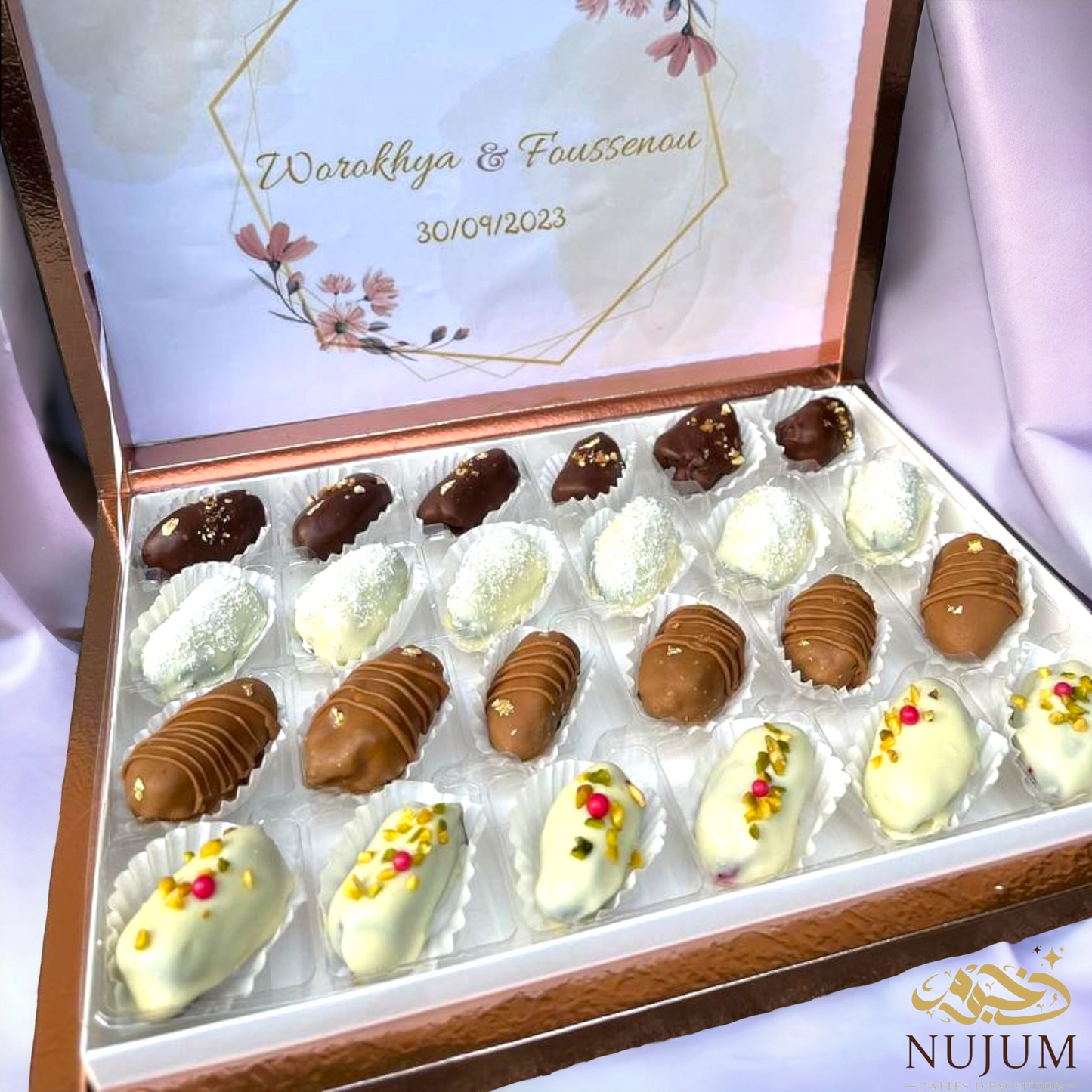 Coffret Personnalisé Deglet Nour 24 Dattes ( remise main propre )